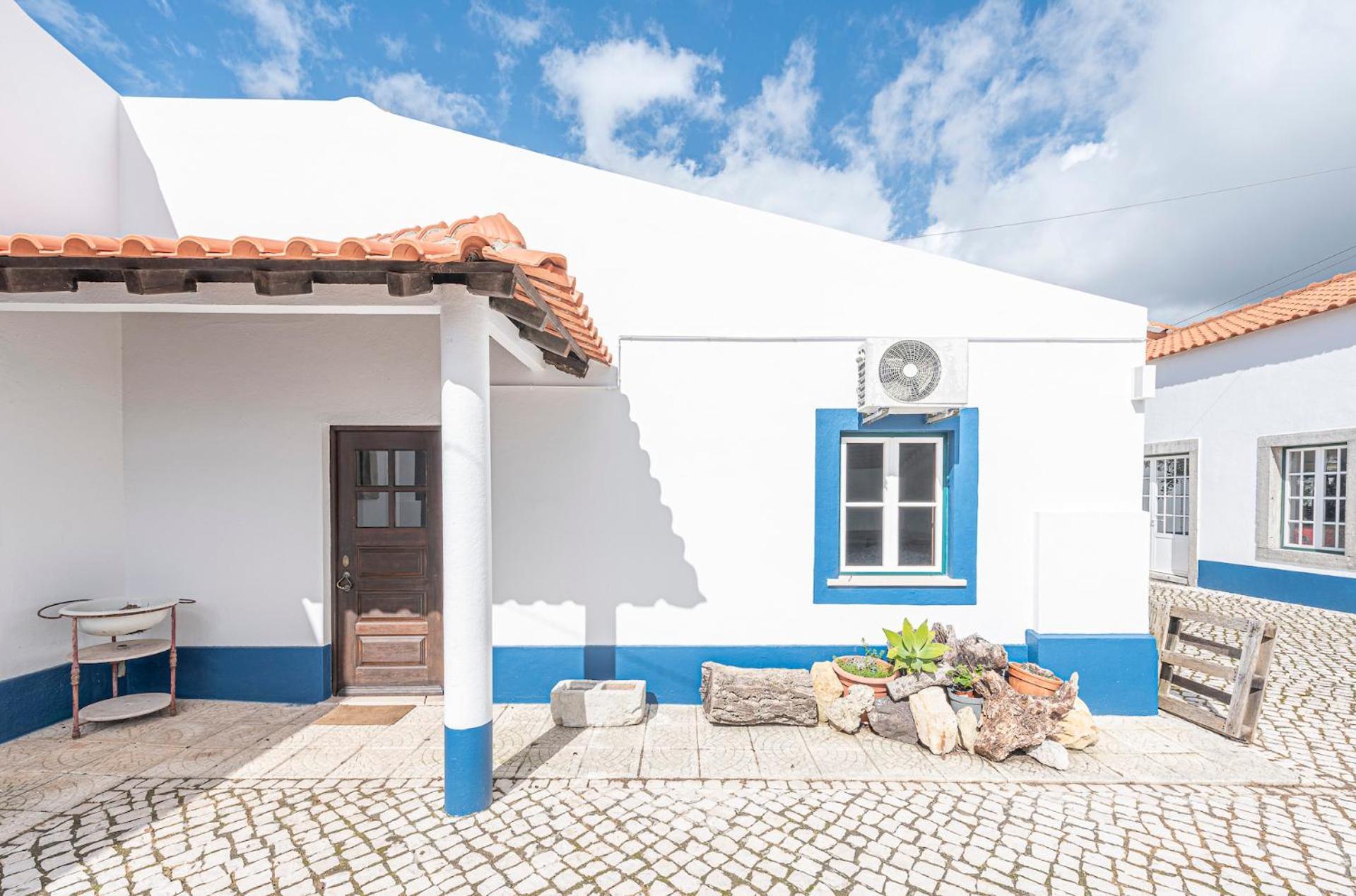 Villa Patio Sant'ana - 2 Bedrooms W/ Exterior Area